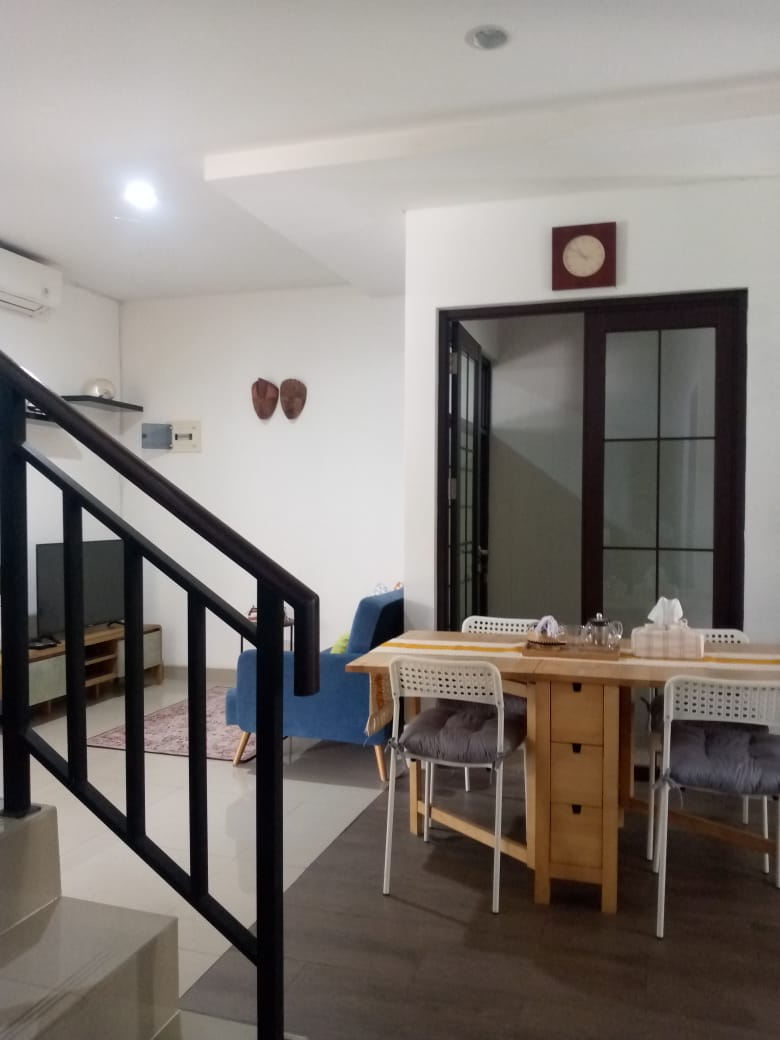 Rumah Disewakan Fully Furnished di Cluster The Patio Lippo Cikarang